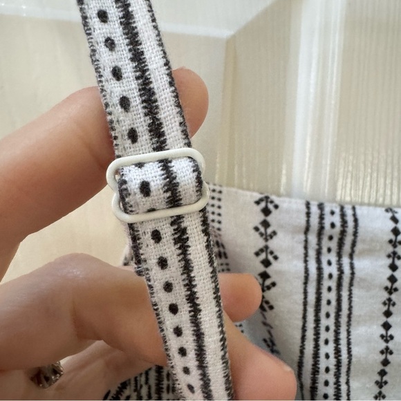 Old Navy Linen Blend Geometric Stripe Cami Wide Leg Cropped Jumpsuit size Medium - Picture 7 of 12